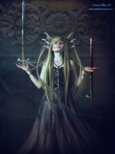 queen_of_swords_by_francescapoliti-da59h5e