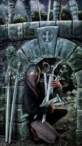 40438d5741d9d9e8ef056b82238a8b03--love-tarot-tarot-decks